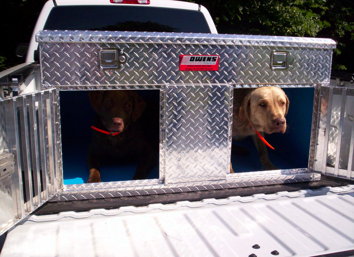 Owens Dog Box 55006 Double Compartment Standard Vents With Top Storage 48"W x 45"D x 26" H