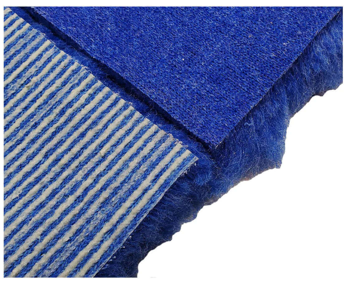 Magnabox veterinarian bedding pad for crate, Welping box, guinea pig, and rabbit cages.  Soft and absorbent.