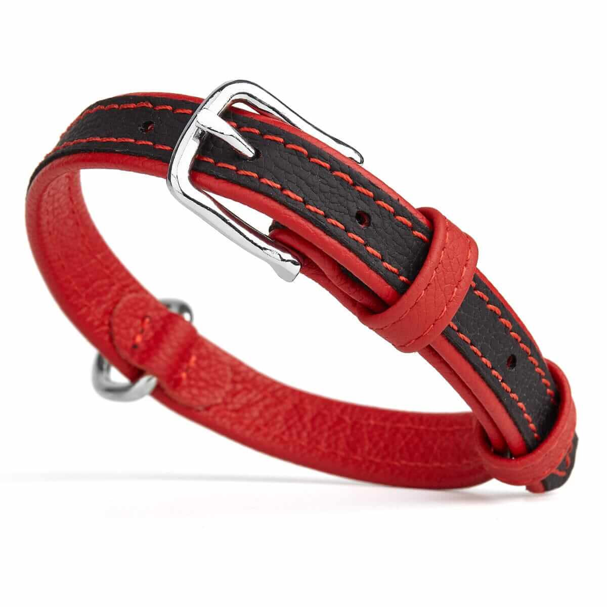 A picture of Soft leather dual-color flat dog collar with durable metal buckle with a white background