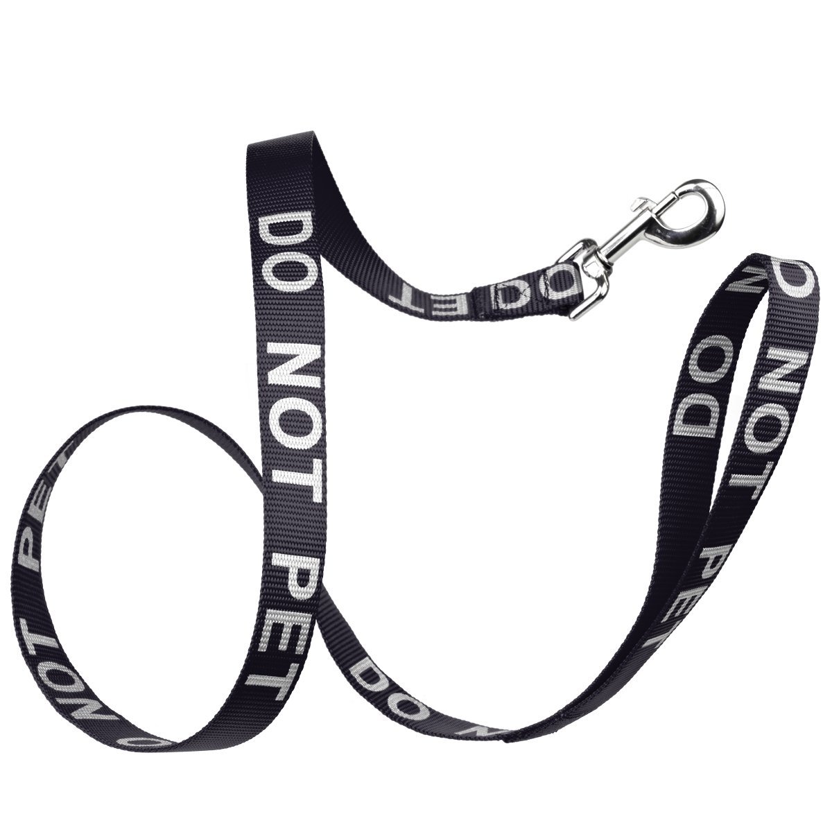 Reflective nylon dog leash with high-visibility stitching and durable hardware for safe nighttime walks"
