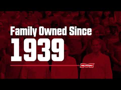 Video showing Quality of Metrovac Air Force Blaster high-velocity pet and dog grooming dryer with powerful airflow for quick, heat-free drying.