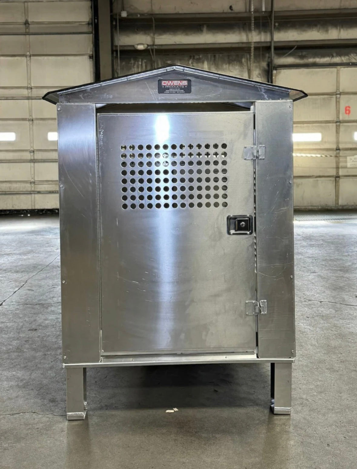 Owens Dog Box 55600 Professional K9 Series Kennel / 46.5 W x 133 D x 63.5 H / Hole Ventilation / Mill Finish Aluminum