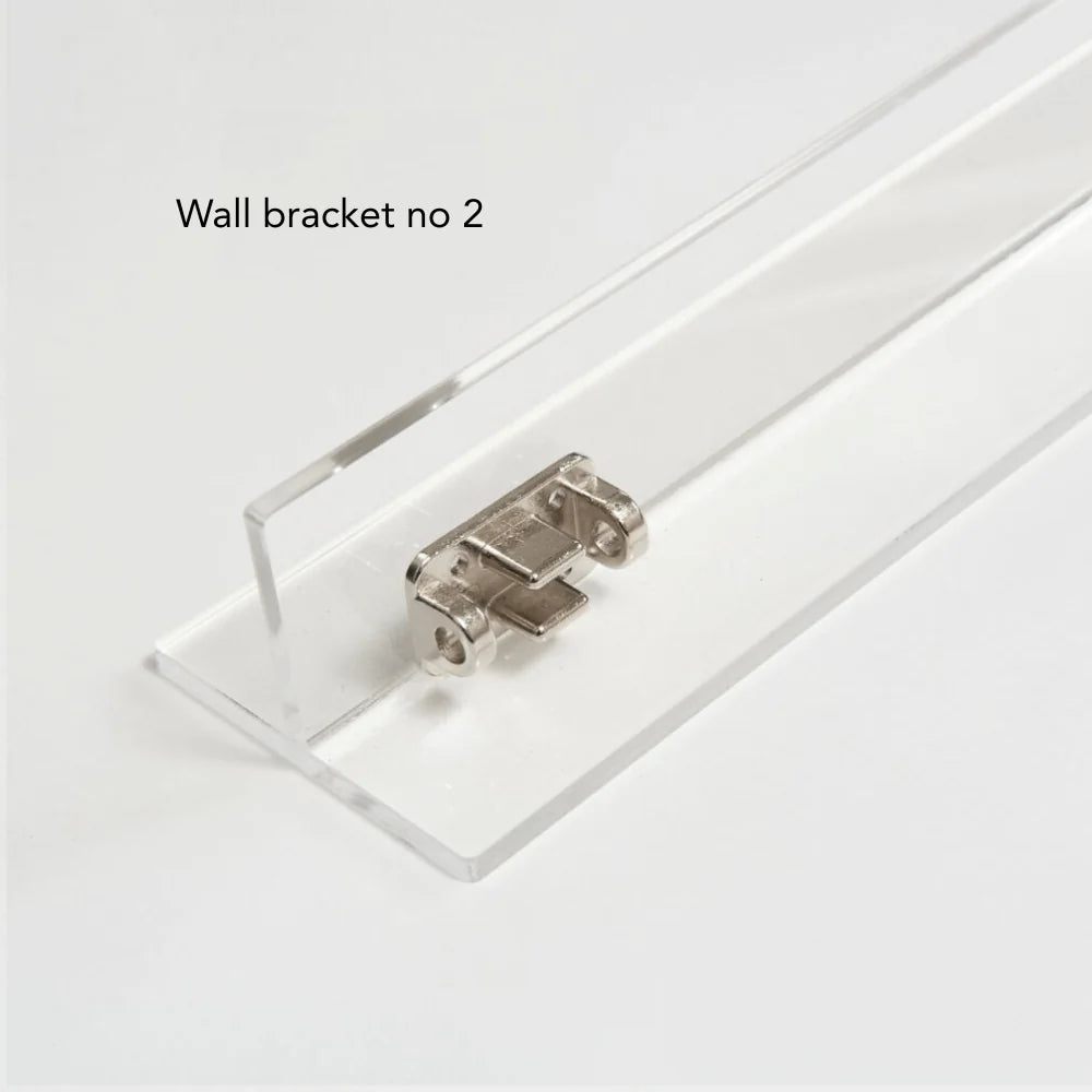 Hiddin Clear Pet Gate – Modern Acrylic Wall Mounted Lucite Zig Zag Dog Gate (Tall)