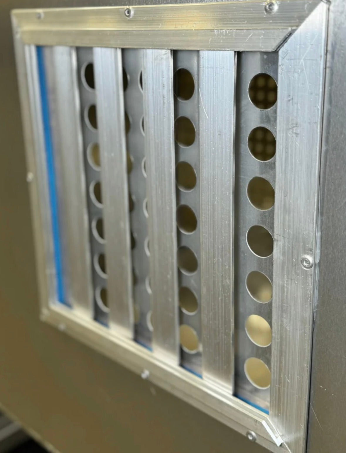 Owens Dog Box 55600 Professional K9 Series Kennel / 46.5 W x 133 D x 63.5 H / Hole Ventilation / Mill Finish Aluminum