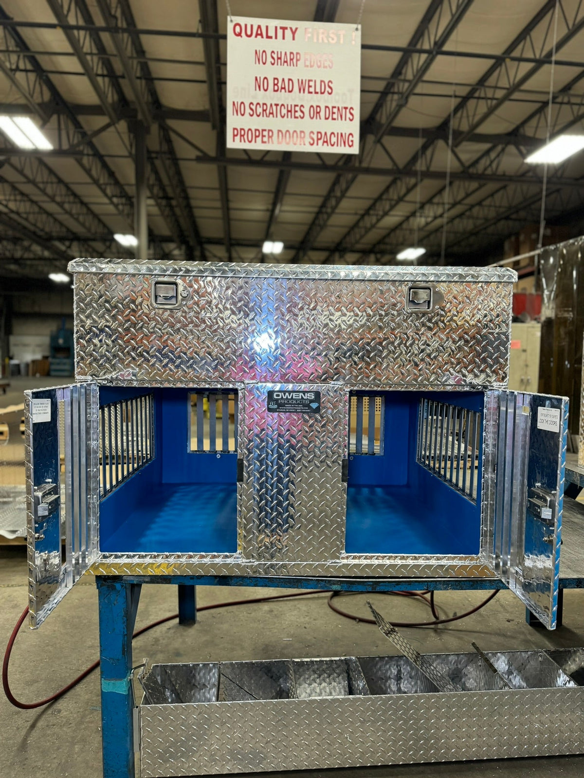 Owens Dog Box 55460 Double Compartment With Top Storage All Season Vents 48"W x 45"D x 34"H - 55460_-_Owens_Products_1