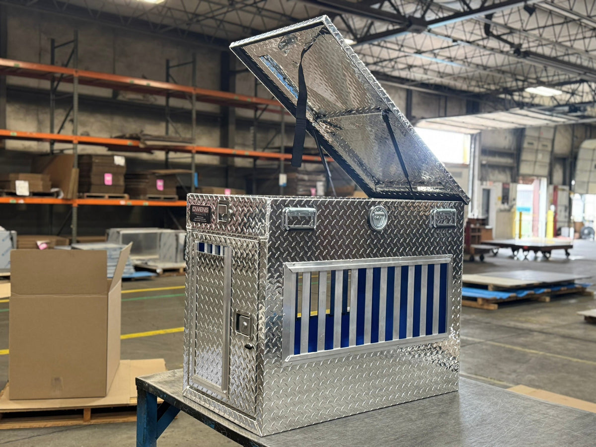 Owens Dog Box 55070 Single Compartment With Top Storage Tall All Season Vents 21"W x 38"D x 31"H - 594316dc-3bc2-461a-b067-bbce45ecd254