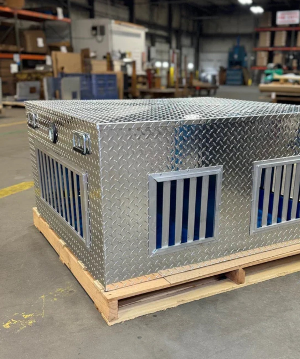 Owens Hunter Series Double Compartment Tall Without Storage Dog Box