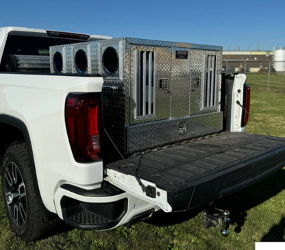 Owens Bear/Cat Pro Hunter Series Double Compartment With Bottom Draw 46W x 45D x 32H