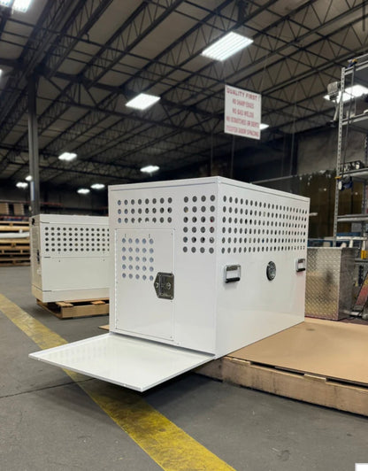 Dog Crate 55331 Professional K9 Series XL – Tactical Aluminum Dog Crate 26″W x 40″D x 30″H – White Mill Finish & Ventilation