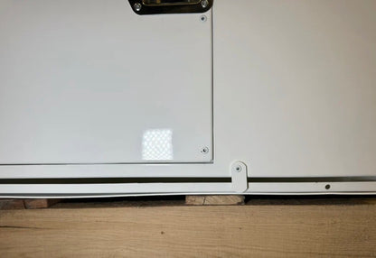 Dog Crate 55331 Professional K9 Series XL – Tactical Aluminum Dog Crate 26″W x 40″D x 30″H – White Mill Finish & Ventilation