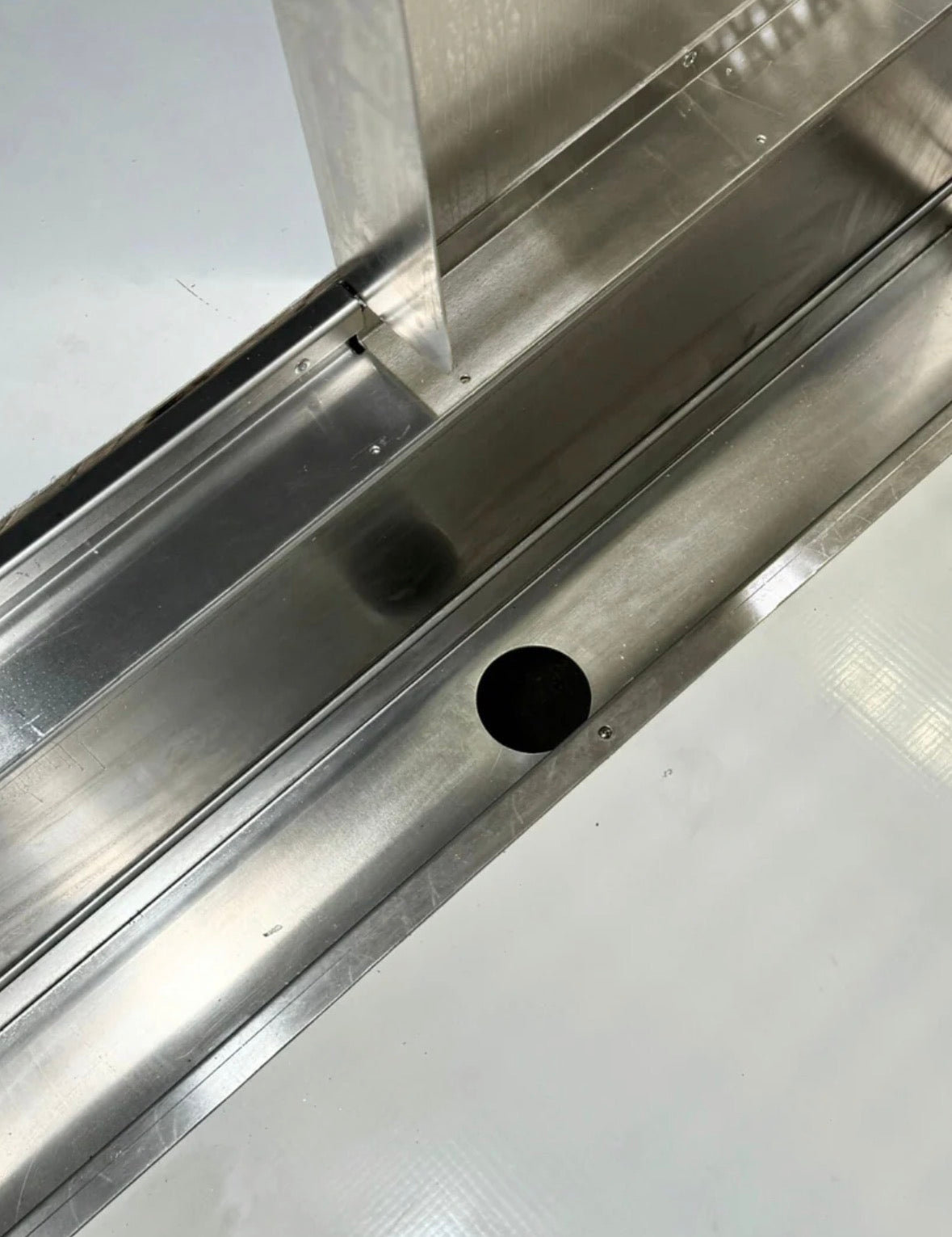 Owens Dog Box 55600 Professional K9 Series Kennel / 46.5 W x 133 D x 63.5 H / Hole Ventilation / Mill Finish Aluminum