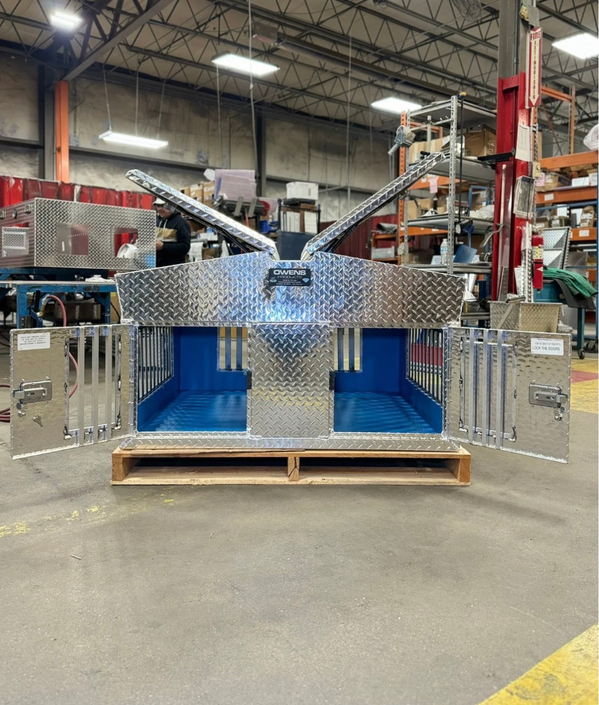 Owens Hunter Dog Box Series Big T Double Compartment With Dual Lid Top Storage - 55014