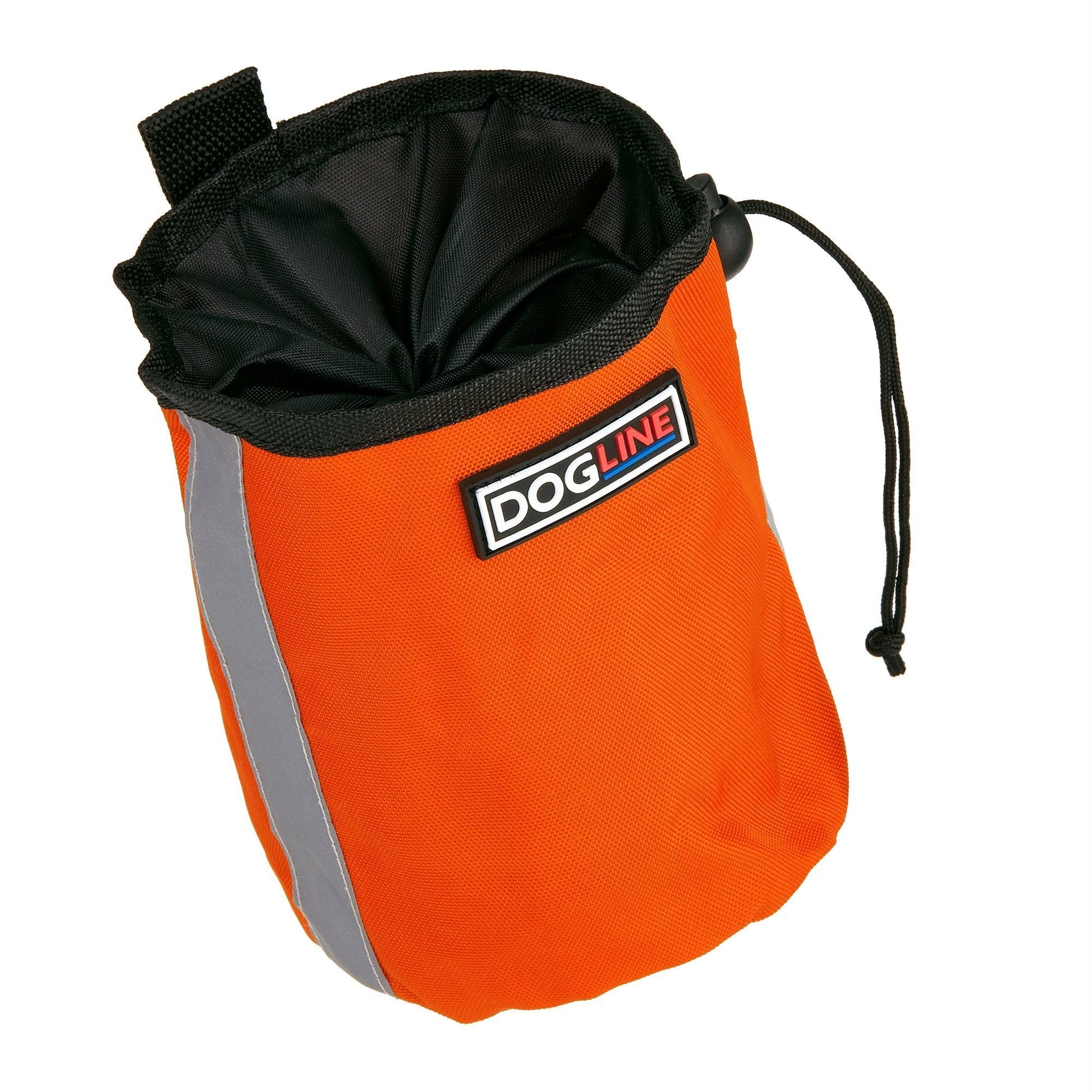 Beta treat pouch for dogs with built-in waste bag dispenser, hands-free design for training and walks