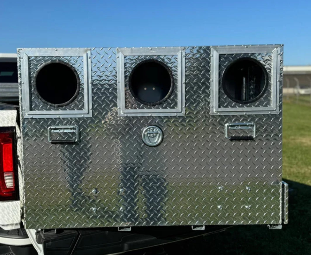 Owens Bear/Cat Pro Hunter Series Double Compartment With Bottom Draw 46W x 45D x 32H
