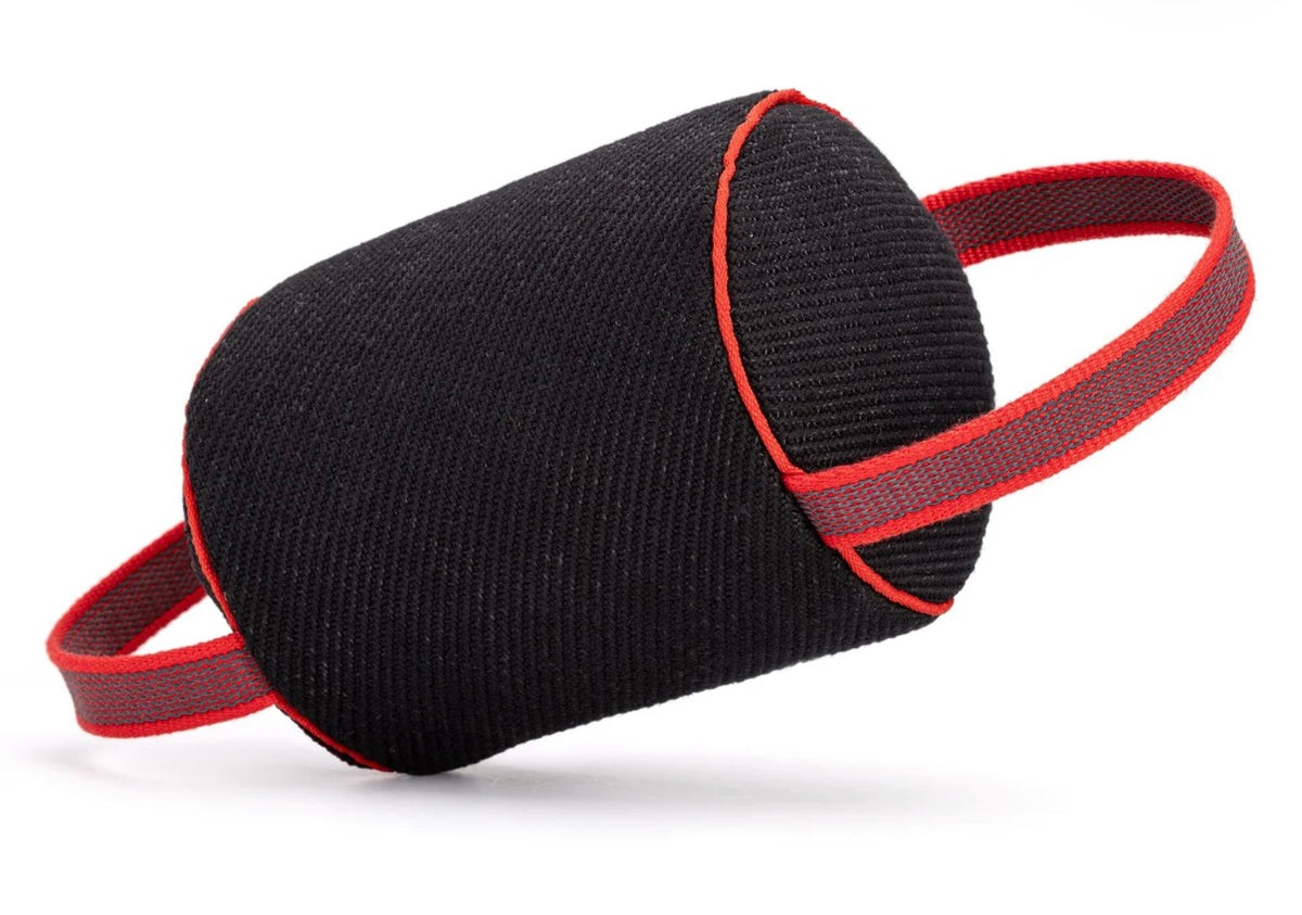 7-inch French linen puppy bite roll with two handles