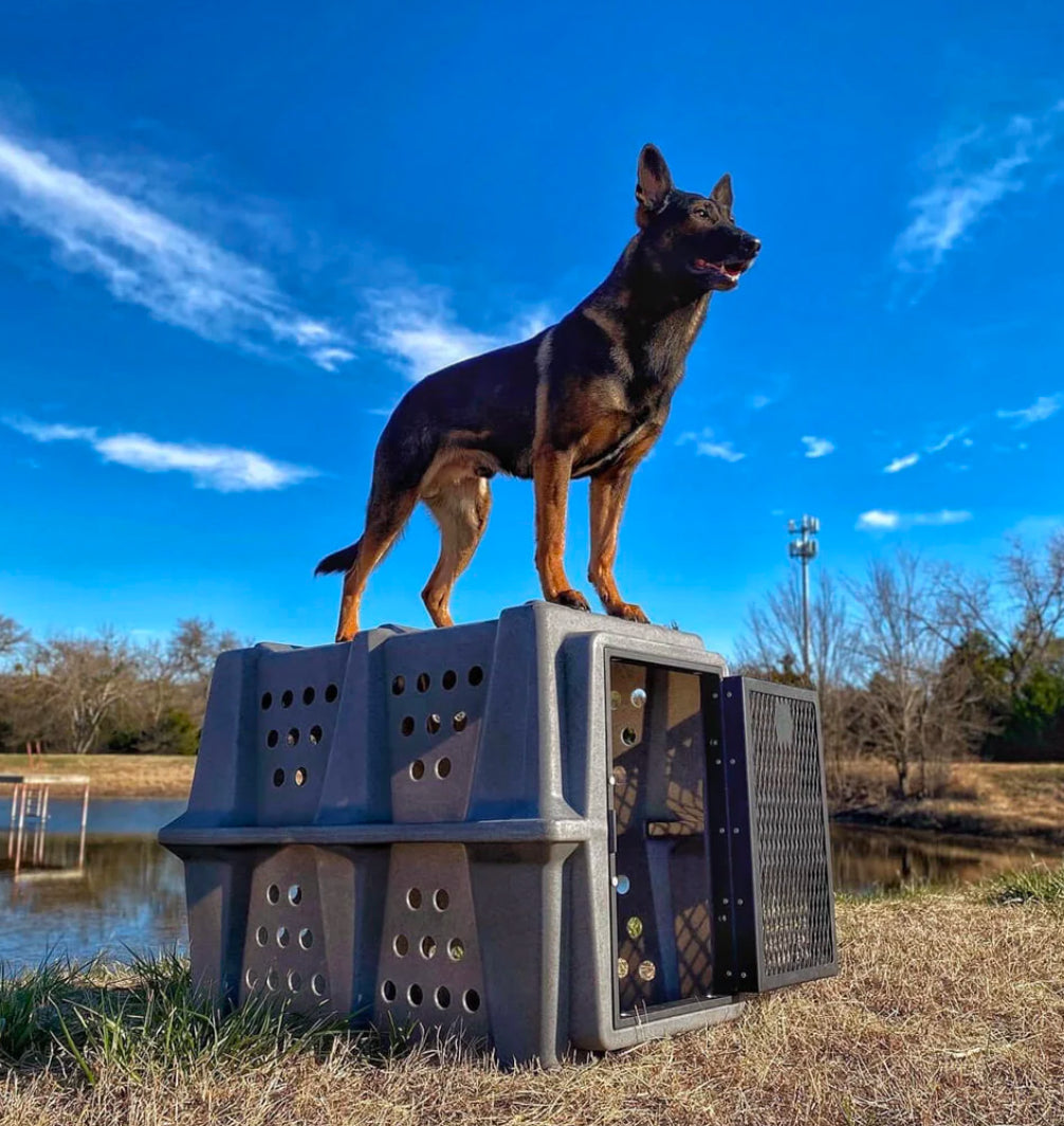 Dakota283 Hero Working Dog Kennel Crate Portable