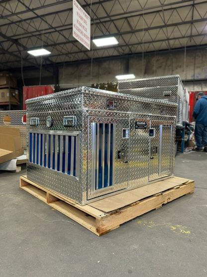 Owens Dog Box 55119 Double Compartment With Top Storage All Season Vents 48"W x 36"D x 31"H - IMG_5030