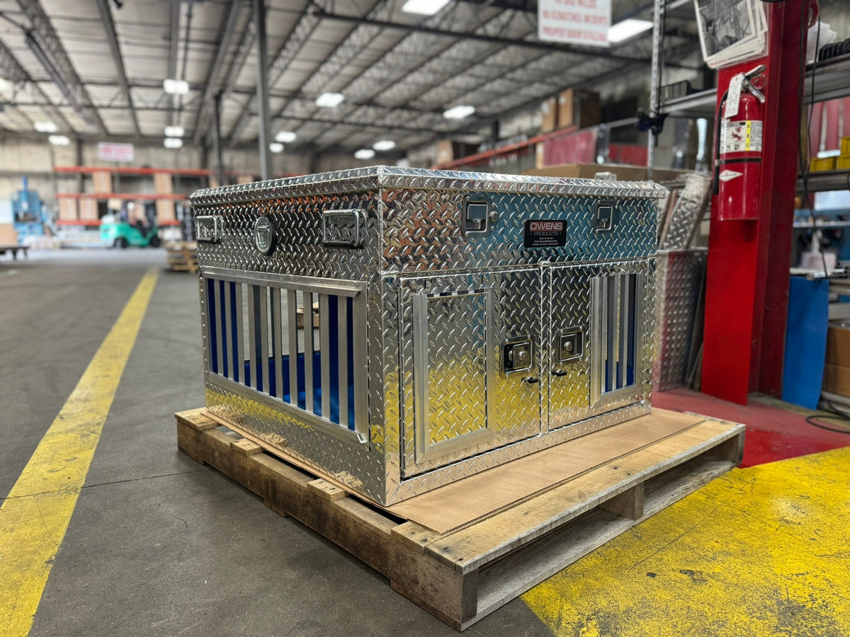 Owens Dog Box 55478 Shallow Double Compartment With Top Storage All Season Vents 38"W x 36"D x 26"H - IMG_9101